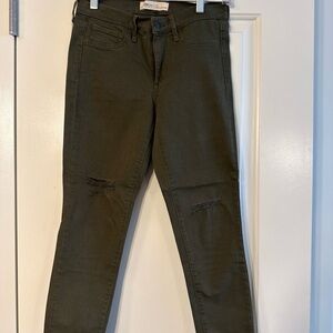 GAP Olive Skinny Women Jeans